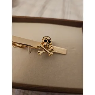 Photo of OTAA Gold Skull and Crossbones 5 cm Tie Bar NIB