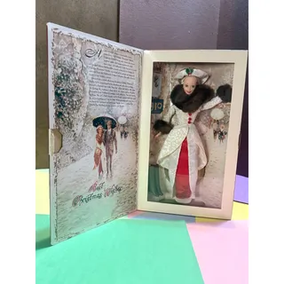Photo of 1995 Hallmark Special Edition Holiday Memories Barbie Doll Mattel #14106 NIB