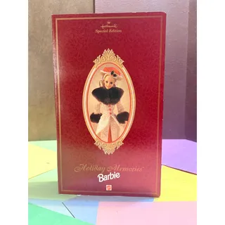 Photo of 1995 Hallmark Special Edition Holiday Memories Barbie Doll Mattel #14106 NIB