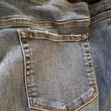 Listing Photo Thumb #5