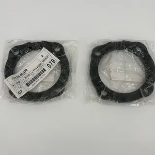 Photo of Toyota Landcruiser 200 Series/LX570 Front Spring Spacers #43136-60020 (2)