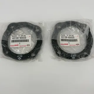 Photo of Toyota Landcruiser 200 Series/LX570 Front Spring Spacers #43136-60020 (2)