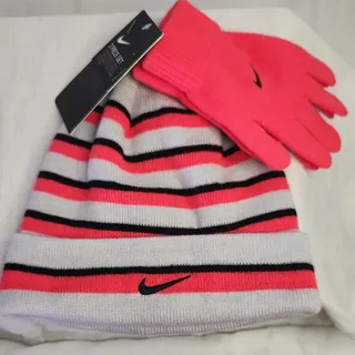 Photo of NWT Nike Youth Beanie and Gloves Set