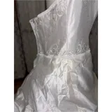 Listing Photo Thumb #4
