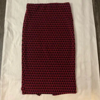 Photo of ZARA Trafaluc High Waist Maroon Tribal Geometric Midi Pencil Skirt S Rockabiily