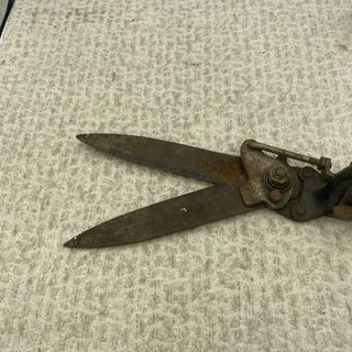 Photo of Vintage Snap Cut Clippers Pruners Shears Red Handle No 1207 Pat 2661534 Wall Art
