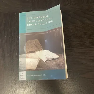Photo of Essential Tales and Poems of Edgar Allan Poe by Edgar Allen Poe 2004