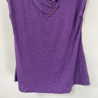 Photo of Women’s Violet Short Sleeve V-Neck Blouse Size Medium NIP