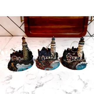 Photo of Thomas Kinkade Illuminated Lighthouse Ornaments Bradford Editions collection VTG