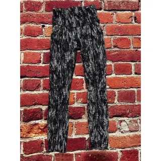 Photo of Lululemon leggings size 0