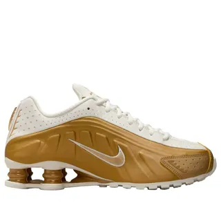 Photo of Nike Shox R4 Women’s Low Top Lace-Up Sneakers Metallic Gold AR3565-010 Size 9 M