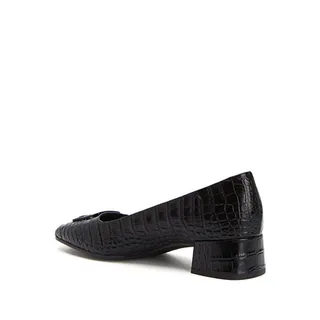 Photo of Tory Burch Georgia Croc-Embossed Leather Pumps in black Sz 9