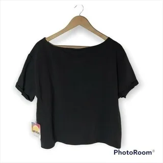 Photo of Her Universe Wonder Woman WW84 NWT Women's Junior Small Cropped Lounge Top