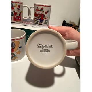 Photo of set of 4 Signature Housewares Holiday Classics Mugs Quilted Santa Series