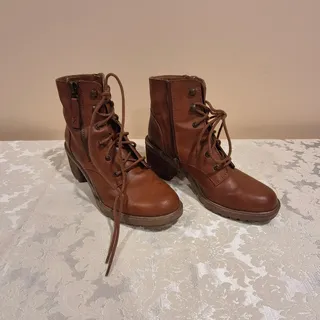 Photo of Zodiac Gaige Cognac Womens Brown Boots Size 8.5