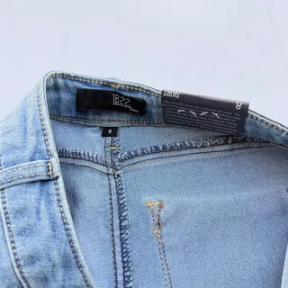 Photo of 1822 Denim Women’s Size 8 Light Blue Stretch Denim Skirt Calf Length