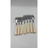 Listing Photo Thumb #2