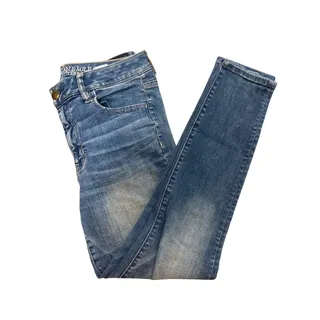 Photo of Women's American Eagle Outfitters skinny jeans size 10 