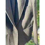 Listing Photo Thumb #5