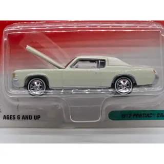 Photo of Johnny Lightning Super '70s 1972 Pontiac Grand Prix White New Casting 1:64
