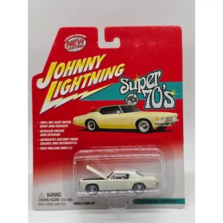 Photo of Johnny Lightning Super '70s 1972 Pontiac Grand Prix White New Casting 1:64