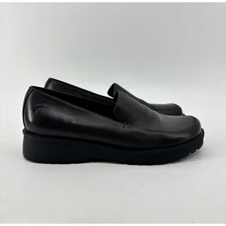 Photo of Bare Traps Womens Size 6 Ecstasy Brown Loafers Leather Slip On