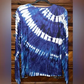 Photo of NWOT! Lands End Tie Dye Long Sleeve Swim Tee Rash Guard UPF50