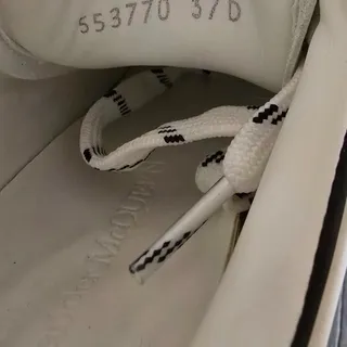 Photo of Alexander McQueen Oversized Sneakers White & Black Outline Size 37
