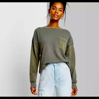 Photo of Wild Fable Women's Long Sleeve Light Weight Olive Green Long Sleeve Top Size S NWT