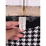 Listing Photo Thumb #4