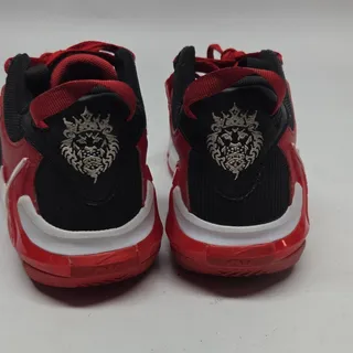 Photo of Nike LeBron Witness Unisex Kids Basketball Sneakers Black/Red/White 3.5y