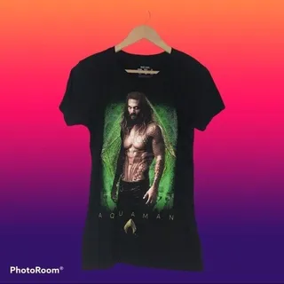 Photo of Justice League NWT Junior Medium Aquaman Black 100% Cotton Graphic T-Shirt