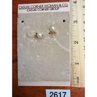 Photo of NOS Casual Corner Woman & Co Gold Tone Faux Pearl Dangle Earrings