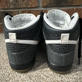 Photo of Size 8.5 - Nike Dunk SB Premier High Petoskey