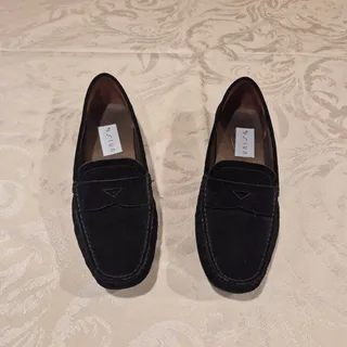 Photo of UNISA Black Suede Loafer Shoes Women 8.5