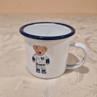 Photo of Oris Bear New York Yankees Enameled SGA MLB Baseball Metal Camping Mug Cup