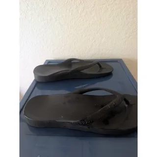 Photo of Archies Arch Support Flip Flops Sandals Unisex 9W/M10 Black Thong Flat Heel
